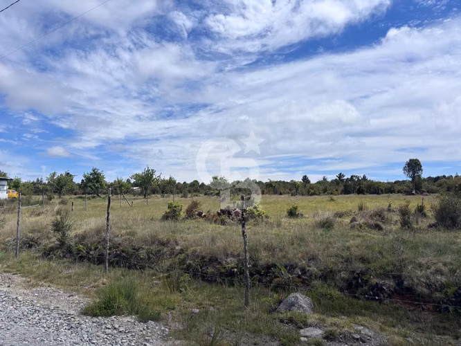 En venta parcela Colonia La Poza