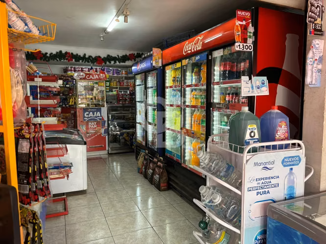 Maravilloso  Local en  Altos de Quilicura