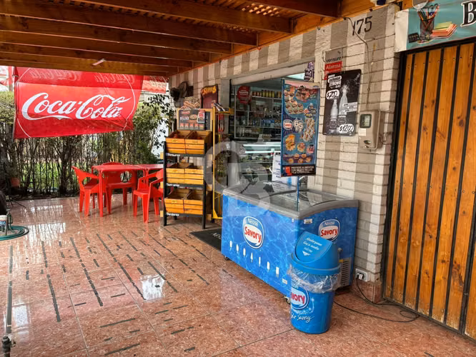 Maravilloso  Local en  Altos de Quilicura