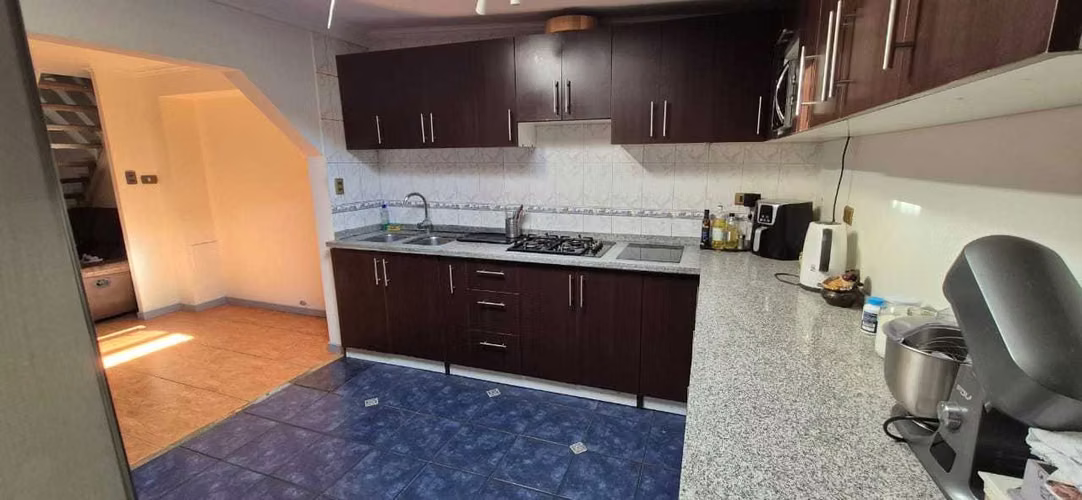 VILLA LA PRIMAVERA 4D/2B/1E (133769)