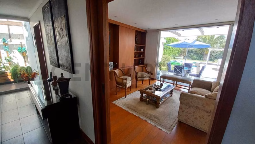 Venta hermosa casa estilo Mediterráneo Jardín del Mar