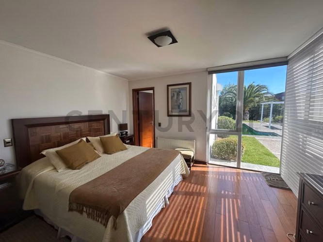Venta hermosa casa estilo Mediterráneo Jardín del Mar