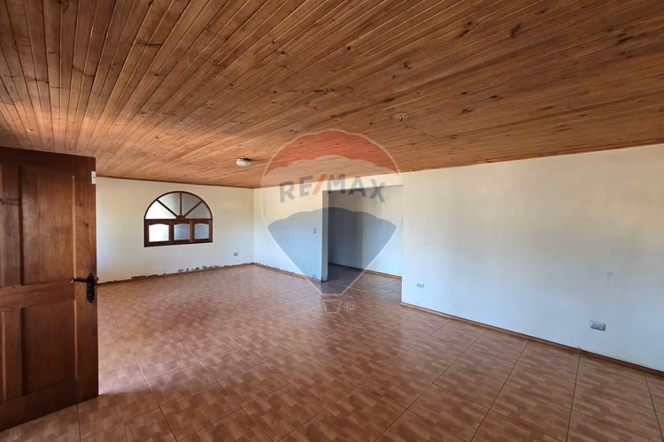 Propiedad comercial - terreno p/bodega y casa