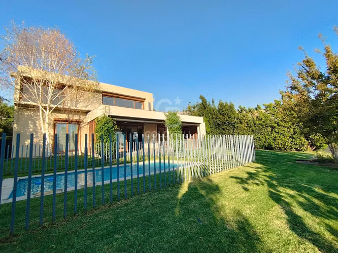 Mediterránea Condominio Los Bosques | No Perimetral