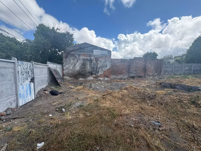 Vende Terreno Camilo Henriquez