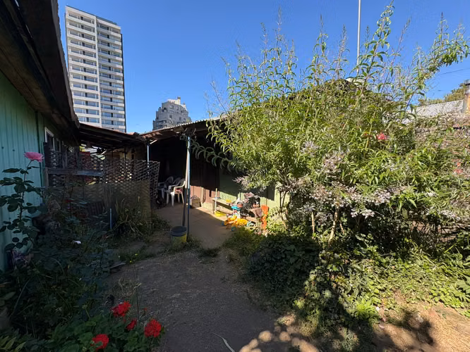 Se Vende  en Collao Propiedad Con 3 Casas