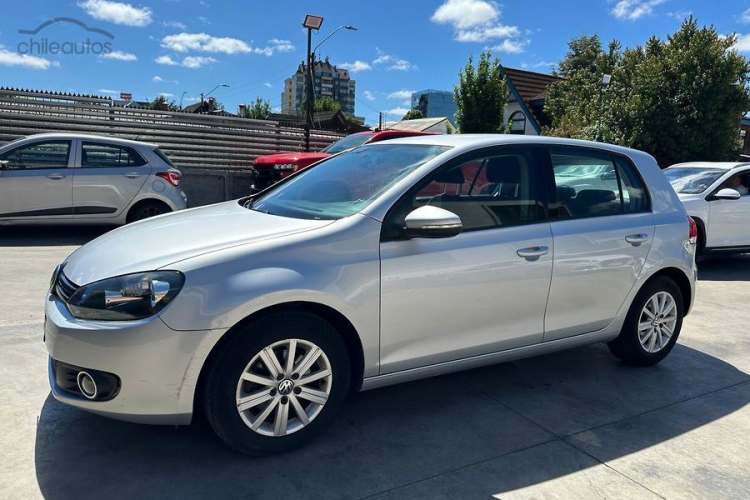 Volkswagen Golf 1.6 A6 Highline
