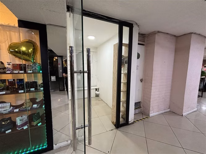 LOCAL COMERCIAL Barros Arana