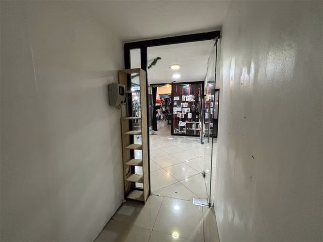 LOCAL COMERCIAL Barros Arana