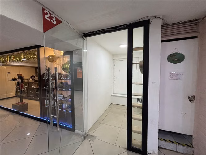 LOCAL COMERCIAL Barros Arana