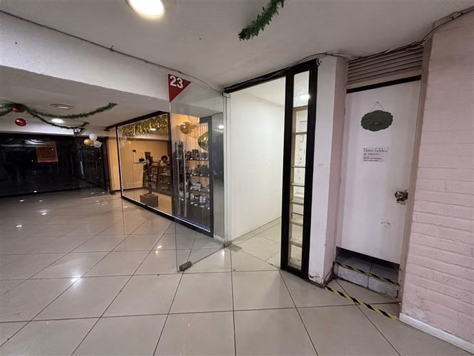 LOCAL COMERCIAL Barros Arana
