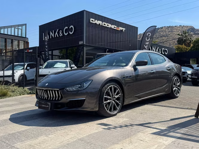 MASERATI GHIBLI GT HIBRIDO 2022