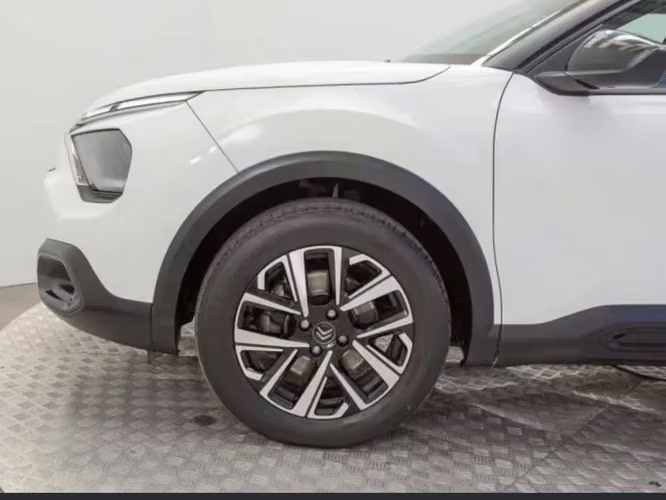 CITROEN  C4 PureTech 130 EAT8 Shine .TURBO.2025