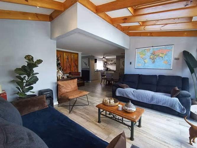 SE VENDE CASA REMODELADA EN VIÑA DEL MAR ALTO