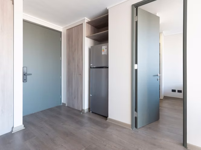 Lo Ovalle 285 Arriendo Depto 1 Dorm con Terraza Piso 8