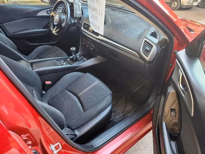 Mazda 3 sedan 2.0 full equipo, recibo vehiculos