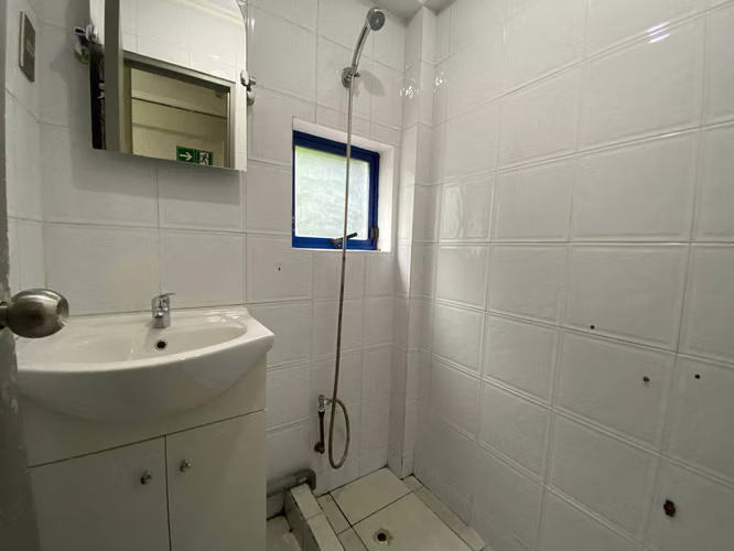 Casa Comercial con Estac en el Centro (135385)
