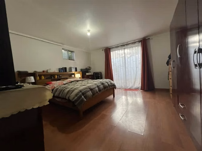CASA SALVADOR GUTIERREZ, SANTOS MEDEL