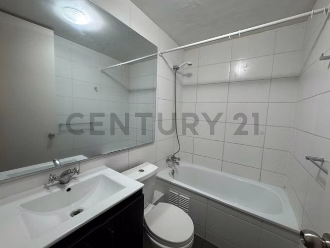 Se vende departamento sector Ulriksen