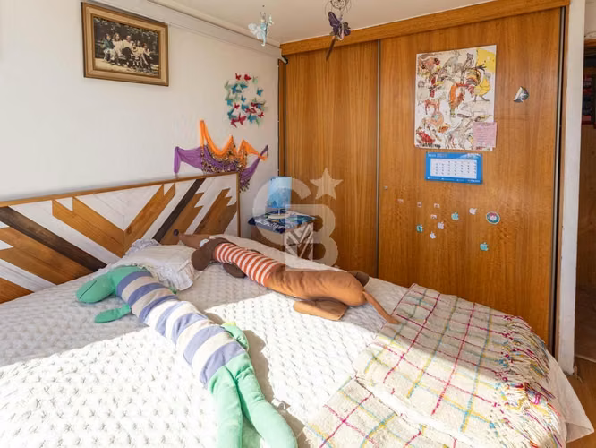 Amplio y Privado Penthouse 4D/3B + 2 Estacionamientos