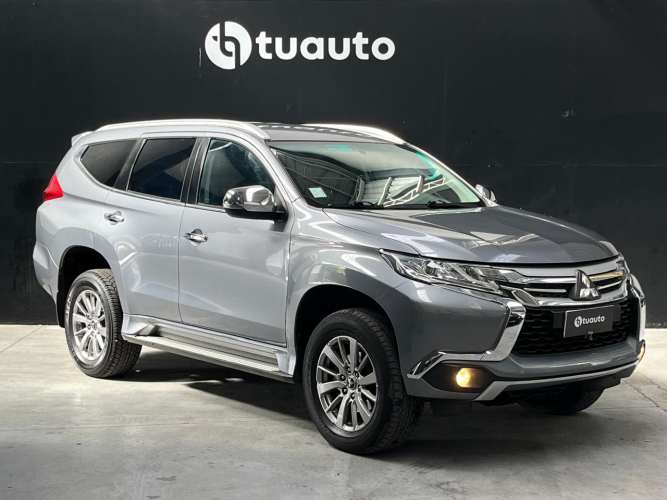 MITSUBISHI MONTERO SPORT 2.4 AUT 2WD