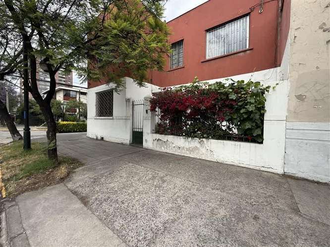 CASA Salvador 1997, Ñuñoa - Imagen 1