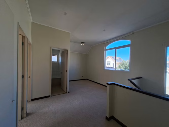 Excelente Casa 2 Pisos En Condominio Alto Sacramento 2 - Imagen 15