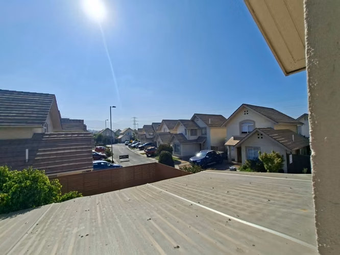 Excelente Casa 2 Pisos En Condominio Alto Sacramento 2 - Imagen 16