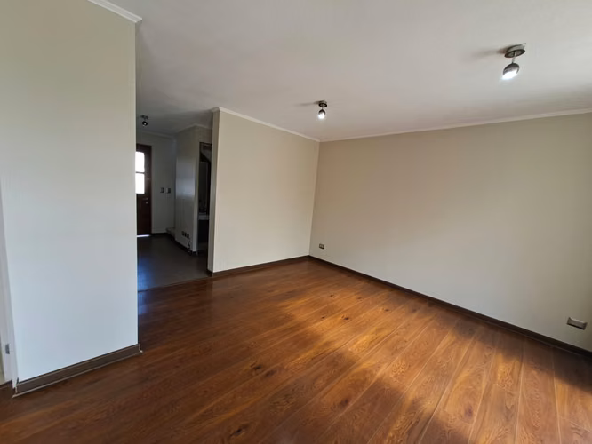 Excelente Casa 2 Pisos En Condominio Alto Sacramento 2 - Imagen 19
