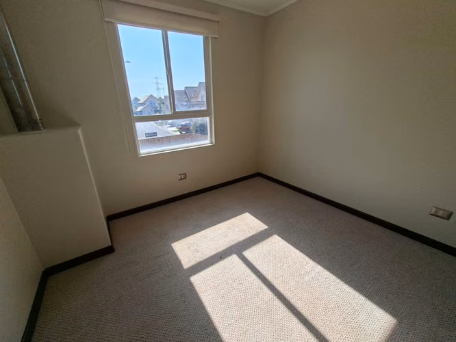 Excelente Casa 2 Pisos En Condominio Alto Sacramento 2 - Imagen 13