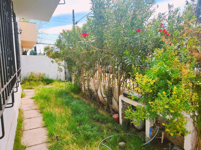 Arriendo Casa 4D/3B/2E/B cerca metro Ñuñoa  (135660) - Imagen 2