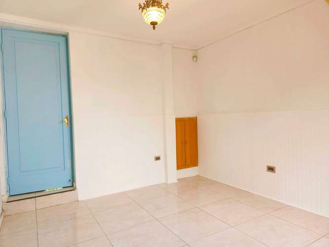 Arriendo Casa 4D/3B/2E/B cerca metro Ñuñoa  (135660) - Imagen 11