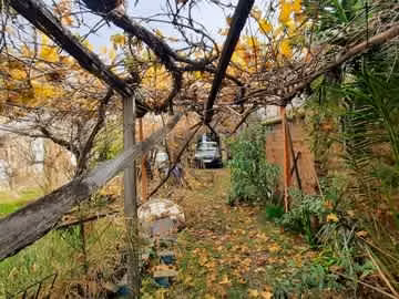 casa con gran terreno, metro Parque Ohiggins