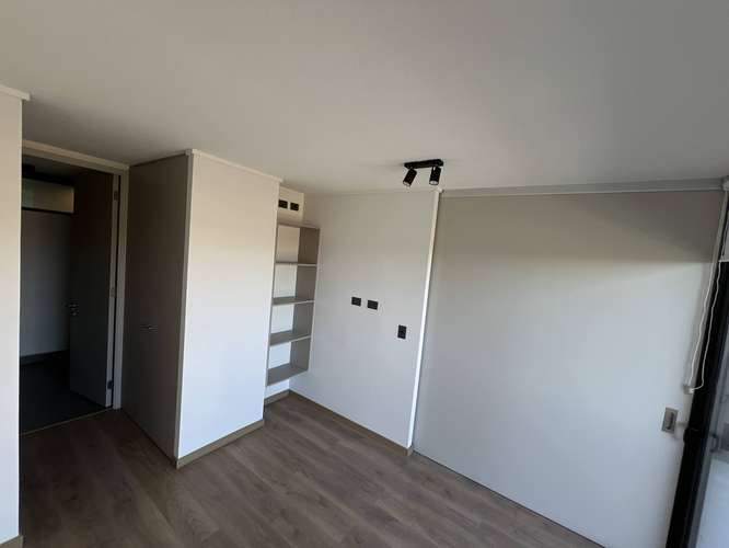 AMPLIO Y CONECTADO DEPARTAMENTO EN ARRIENDO - Imagen 14
