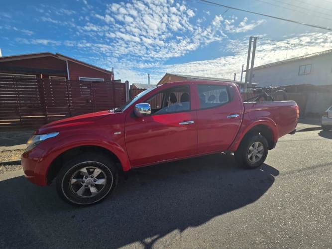 2018 Mitsubishi L200 Katana 4x4 Petrolera