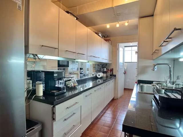 Agradable edificio en condominio  (135848)