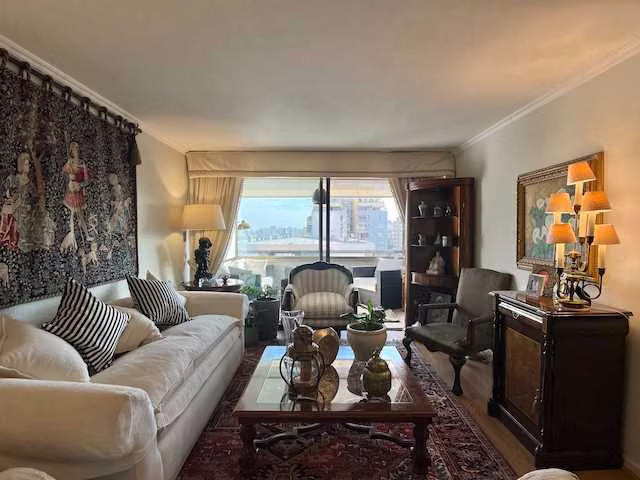 Agradable edificio en condominio  (135848)