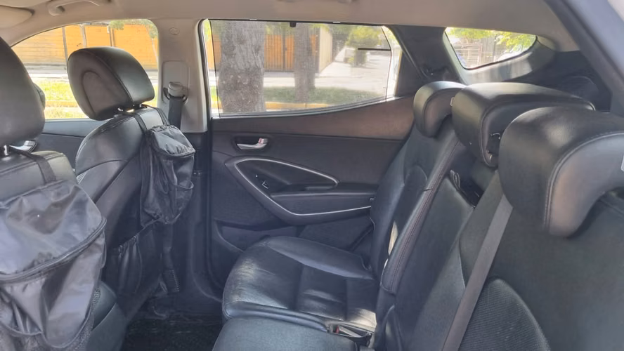 Vendo por renovación mi vehículo, Hyundai Santa FE año 2016, motor 2.0 Diesel, Automático, tracción 4x2.wd.