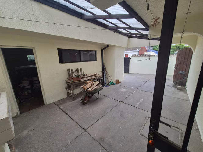 Se vende Amplia Propiedad ideal oficina o negocio San Vicente Thno - Imagen 7