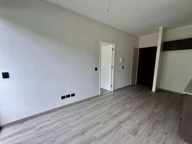 ARRIENDO DPTO NUEVO CON ESTACIONAMIENTO - Imagen 4