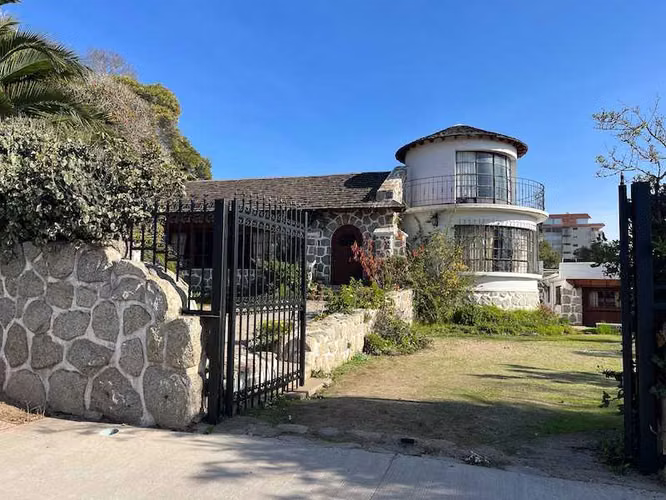 Clásica casa en Algarrobo (135985)