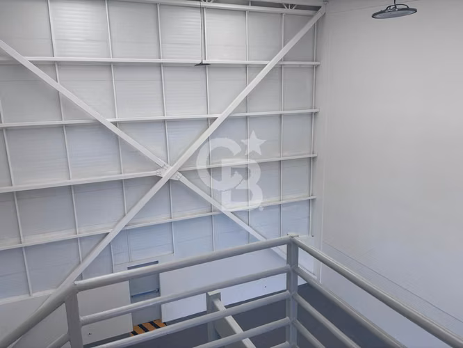 Bodega nueva estratégicamente ubicada