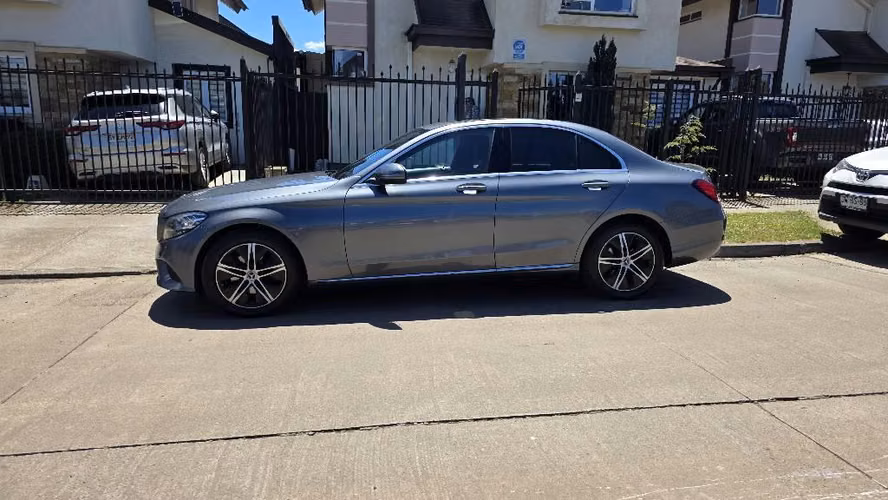 Hermoso mercedes
