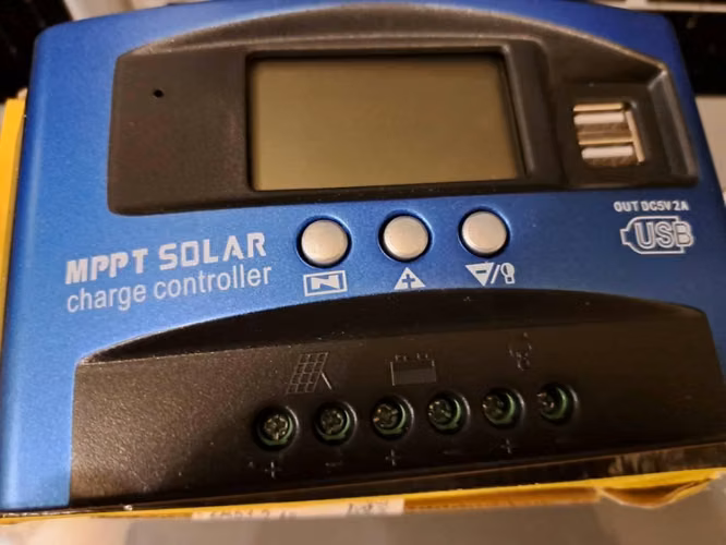 Energía Solar 3Kw playa 2 Pan 550w 2Bat Gel 100Ah
