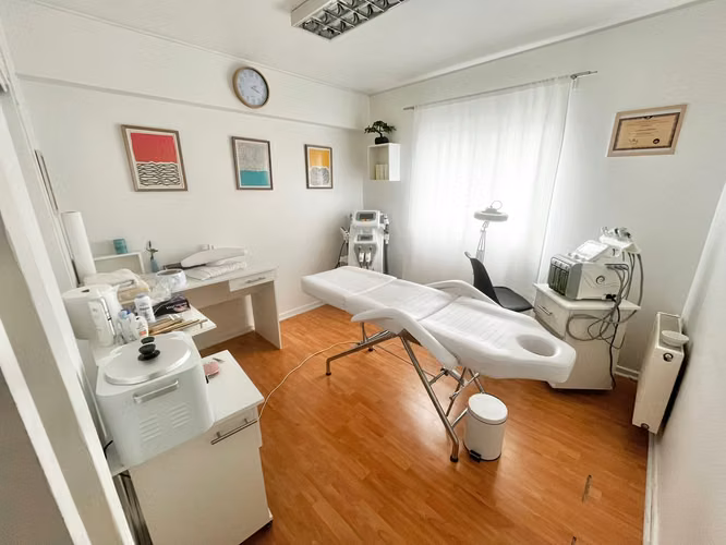 Departamento en VENTA Pedro de Valdivia, FRENTE A SANATORIO ALEMAN