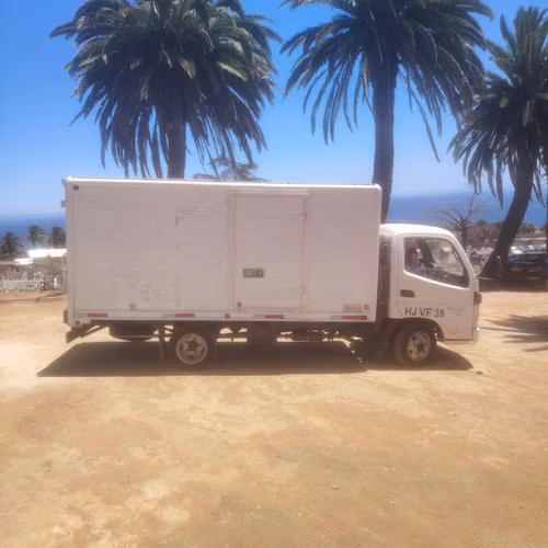 Camión ¾ carrozado FOTON Aumark 613E CS 2016