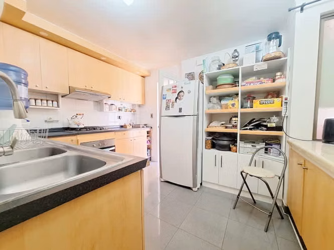 MARAVILLOSA CASA / DESTINO HABITACIONAL Y COMERCIA