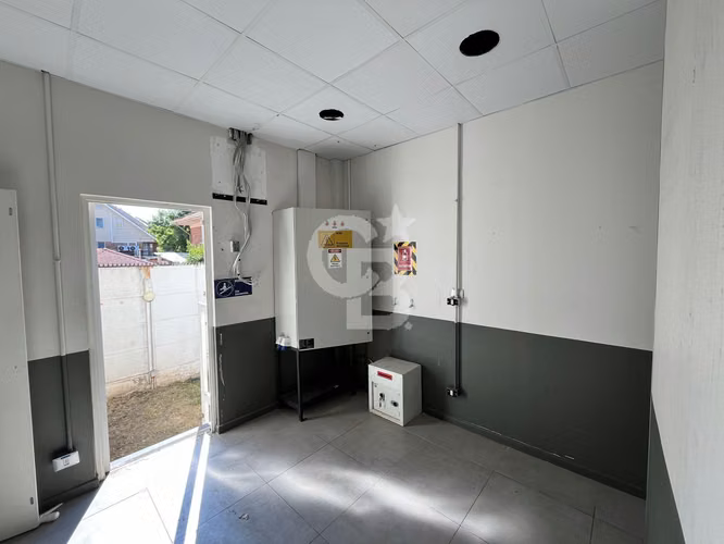 Local habilitado de 78,65 m2 en Strip center