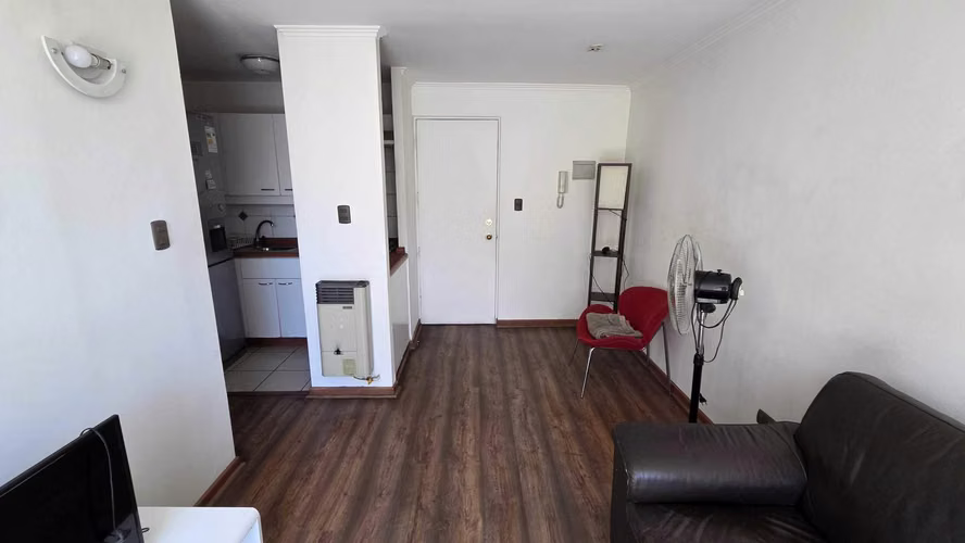 Arriendo departamento en Barrio Brasil (136278)