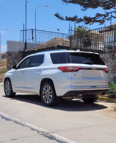 CHEVROLET TRAVERSE PREMIER AWD V6 